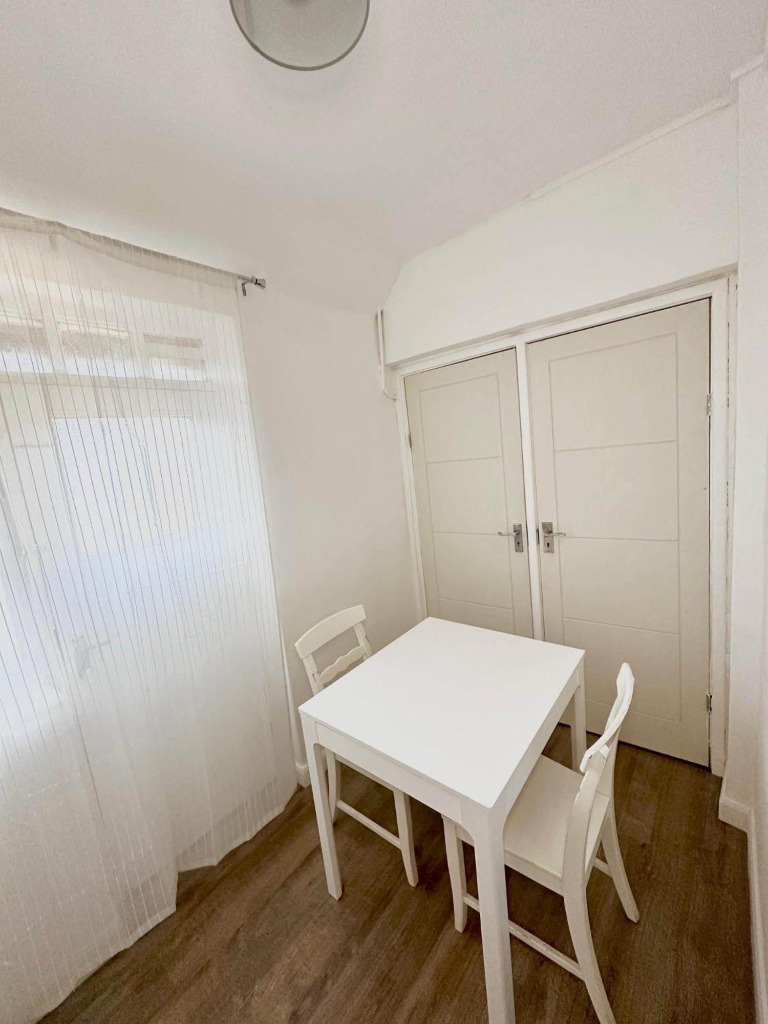 City Nights - London Apartment Екстериор снимка