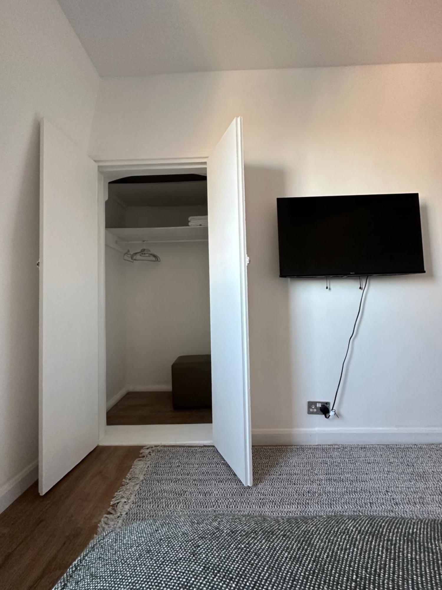 City Nights - London Apartment Екстериор снимка